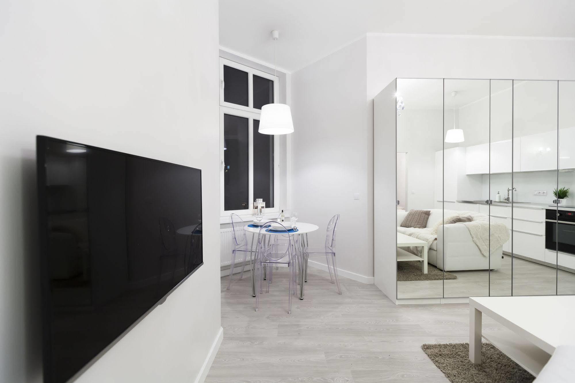 Homewell Apartments Stara Piekarnia Poznań Kültér fotó